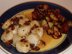 Scallops with Capers and Sun-dried Tomatoes