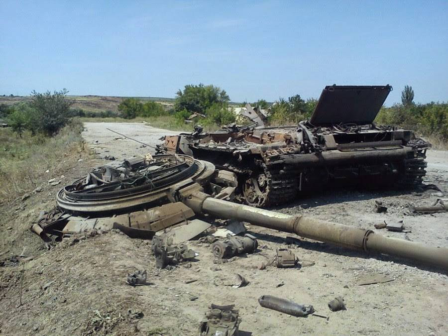 البحث وراء أسباب سرعة سحق الدبابات الأوكرانية !!
