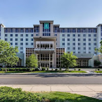 Embassy Suites by Hilton Newark Airport