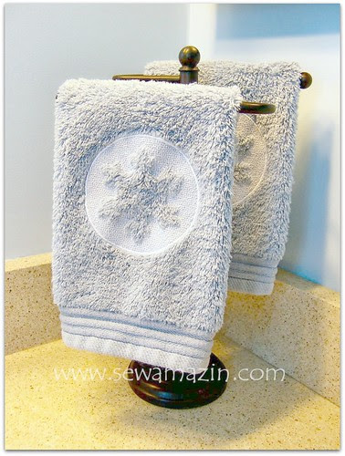 Embossed Snowflake Fingertip Towels