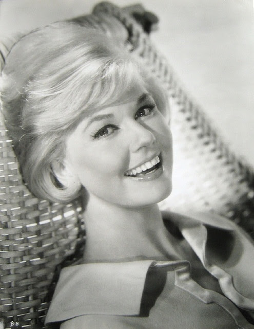 *DORIS DAY - Big Band vocalist, recording star - American girl-next-door movie star. Also a nice woman. http://www.flickr.com/photos/20936529@N03/3342131236/in/faves-retrogoddess73/