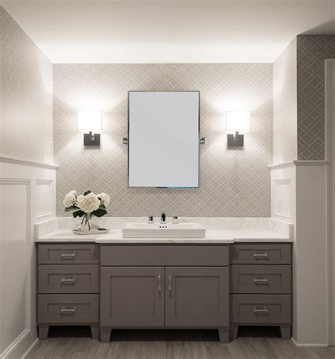 white  grey bathroom design ideas