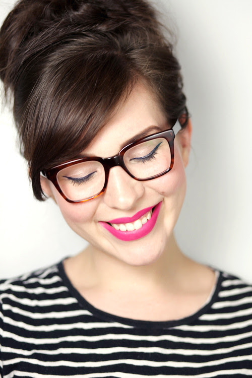 Cute makeup with glasses