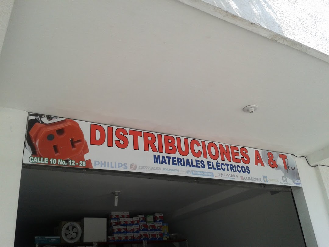 Distribuciones A & T