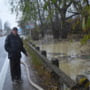 FOTO VIDEO: Inundatii in Ramnicu Valcea! DN 7, in pericol de a fi acoperit de ape!