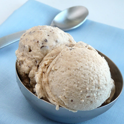 Date-Sweetened Ice Cream