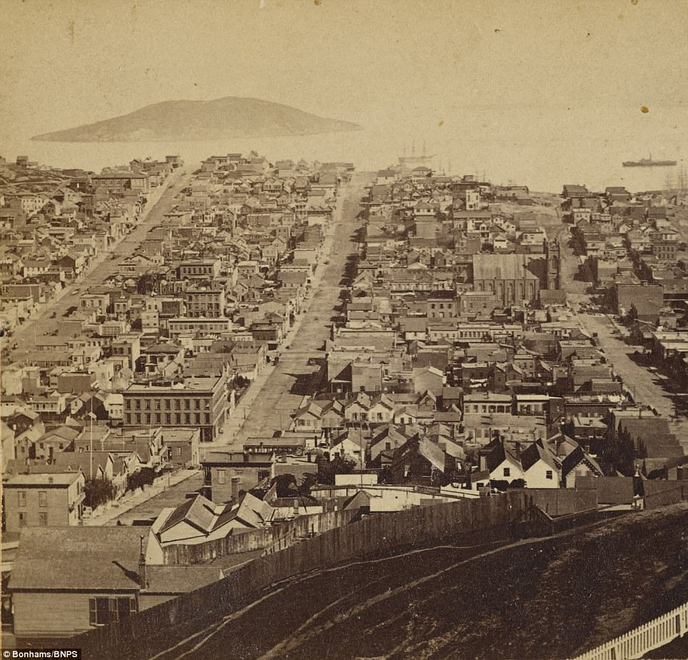 Pictured a panorama from Russian Hill, which was named after the Gold Rush era when settlers found a small Russian cemetery on top of the hill