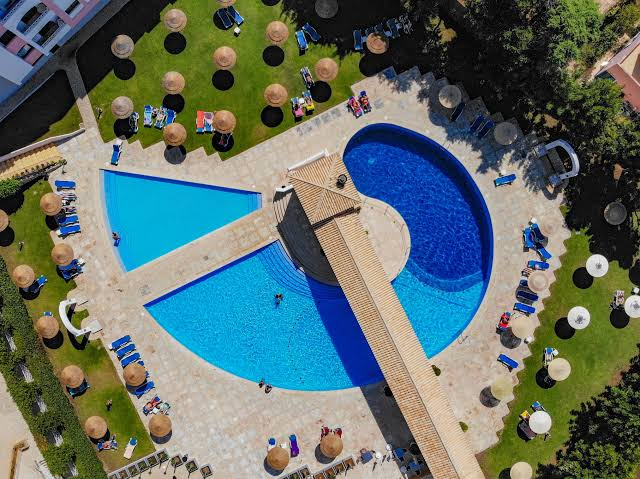 Apartamentos Turísticos Clube Vilarosa - Portimão
