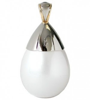 Initial Boucheron Feminino