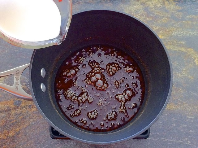 Adding Cream to Caramel Sauce