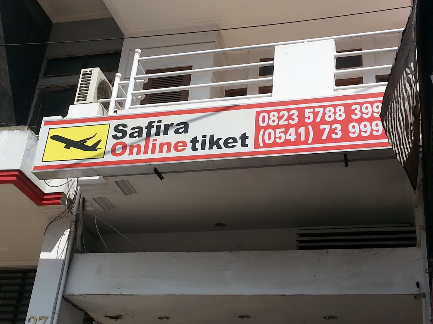 Safira Online Tiket Photo