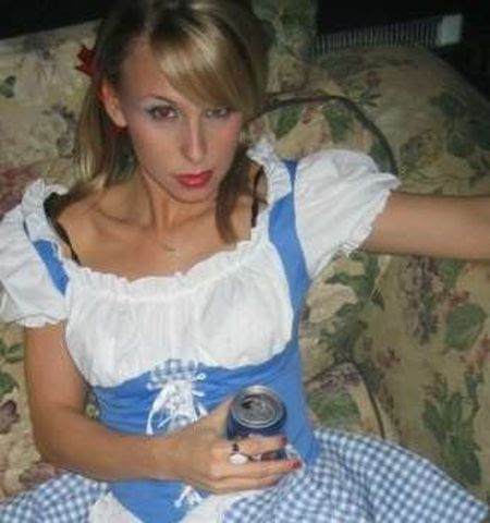 Female Teachers Caught Sleeping With Students (41 pics) Female Teachers Caught Sleeping With Students (41 pics)