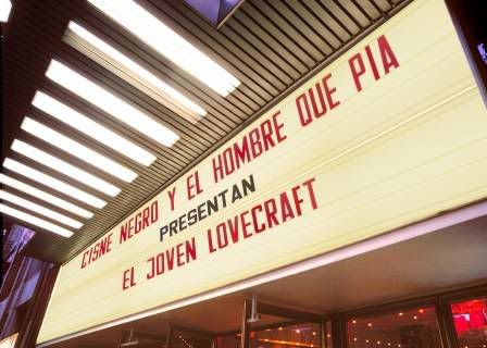 Cisne Negro Proudly Presents