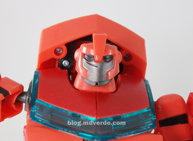 Transformers Ironhide Animated Deluxe Takara - modo robot