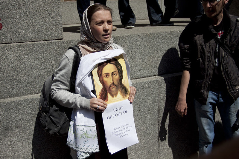 Гей-парад в Москве 27 мая 2012