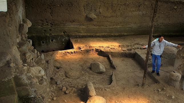 Hallan un piso datado en 2.200 años a.C. en la capital de Ecuador