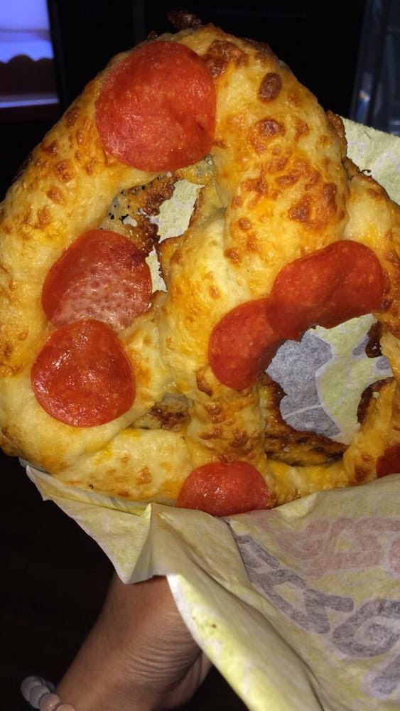 Wetzel's Pretzels - Anaheim, CA, United States. That's all I really wanted, but came out with two other pretzels.