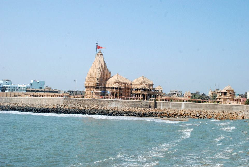 http://www.indiamike.com/files/images/68/10/31/somnath-temple-one-of-the-twelve-jyotirlingas-of-lord-shiva-.jpg