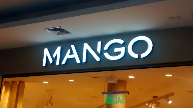 Mango - Tienda de ropa