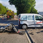 Roanne | Roanne: un motard gravement blessé dans une collision avec une voiture