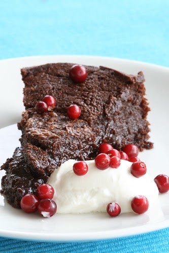 NAMI-NAMI: a food blog: Tarte au Chocolat - the darkest chocolate cake ever