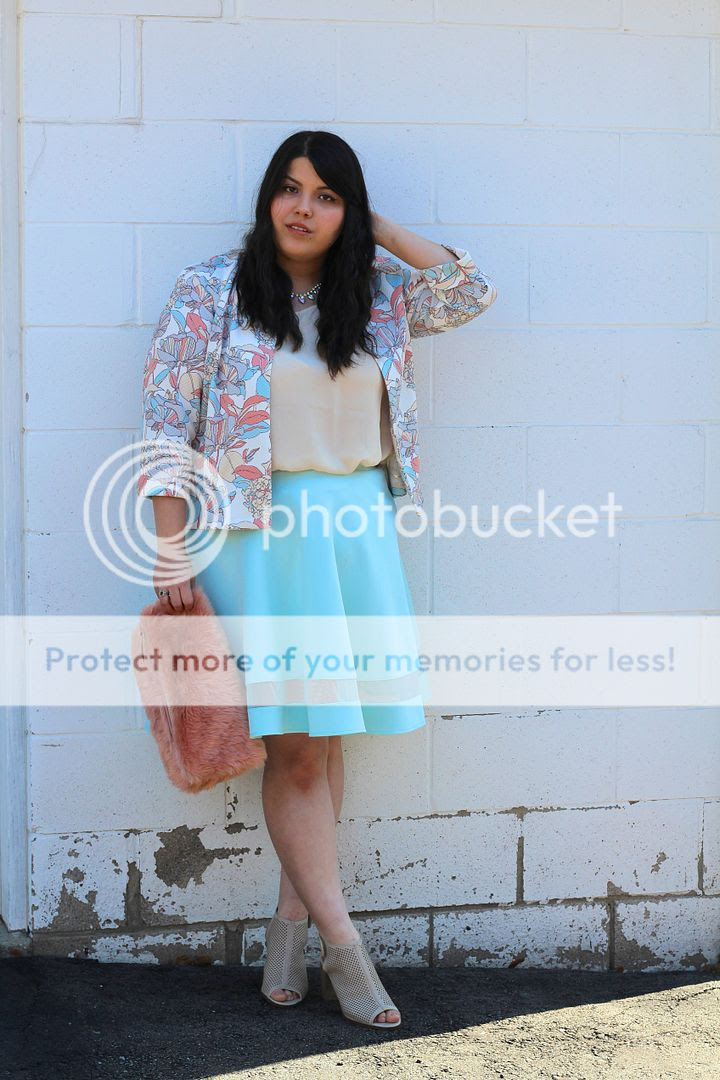 plus size fashion pastels mark and spencer pastel blazer cooat mesh skirt plus size fashion canada toronto Jessica Ip clothes and shit