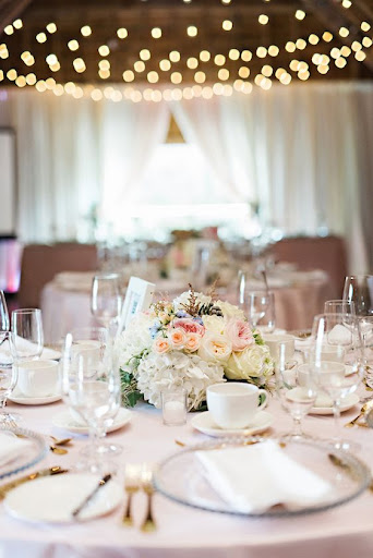 Event Design by Elegant Productions, florals by Chelsea Lee Flowers, Candace Berry Photography