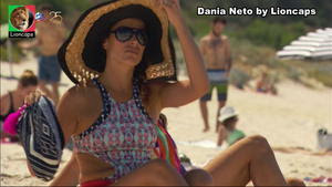 Dania Neto sensual em vários trabalhos