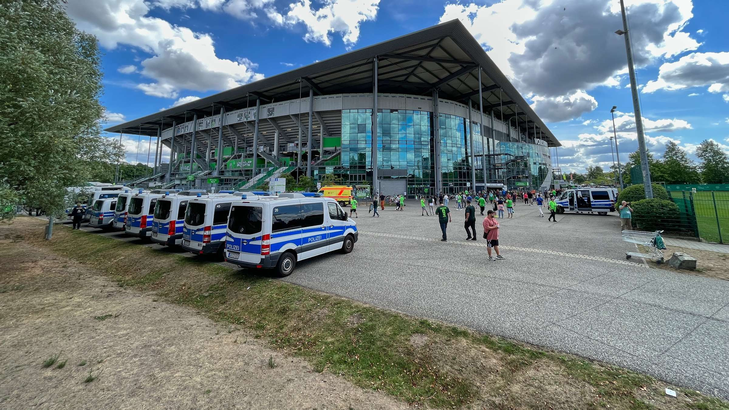 Werder Bremen: Unding! Harte Kritik nach Polizei-Eklat in Wolfsburg!