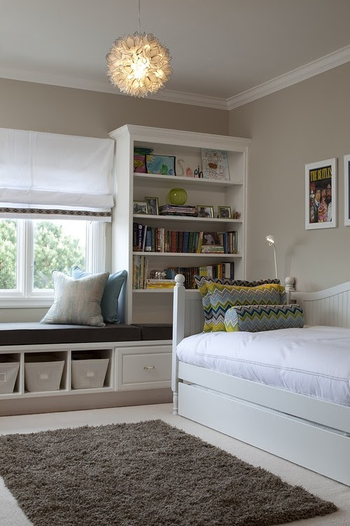 Design Solutions Feel larger ~ Small Bedroom
