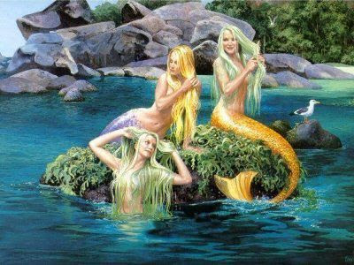 Avez-vous déjà entendu parler de la déesse des eaux, belle, fascinante, choisissant minutieusement des femmes, et des hommes à qui elle assure le luxe et les richesses de ce monde en échange de leur amour ? Elle est d'une jalousie qui peut se révéler dévastatrice quand on ne respecte pas ses lois. On la nomme Mami Watta.Ces esprits ont une apparence mi-homme, mi-poisson. Ils sont comme tous les esprits, capables de changer d’aspect, pour vous tromper ou vous séduire.Dans le royaume des ondines, la population est essentiellement féminine.Ces esprits accordent essentiellement aux humains, des pouvoirs d’attirance physique, de richesse démesurée, d’acquisition d’un grand poste, etc. Si vous demandez à ces esprits, quelque chose qui échappe à leur domaine de compétence, ces ondines contacteront d’autres esprits pour vous satisfaire. Mami Watta est avant tout une divinité éwé, dont le culte est très présent sur la côte atlantique du Togo mais aussi au Nigéria, au Caméroun, au Congo-Brazzaville où elle symbolise la puissance suprême. Mami Watta est souvent représentée en peinture où elle figure sous les traits d'une sirène ou d'une belle jeune femme brandissant des serpents. Etablissement d'un lien ou mariage Il y a plusieurs sortes de mariages avec Mami Watta. A chaque sorte de mariage est associé un sacrifice particulier pour l’acquisition de la richesse.Certains choisissent d’avoir toujours la tête rasée, d'autres d’être borgnes, d'autres encore ont vendu un de leurs pieds, un de leurs doigts ou acceptent de ne pas avoir d’enfants ou de vendre son âge de sorte que chaque année, ils auront cinq ans de moins sur le temps qu'il leur reste à vivre. Ce type de mariage rend immensément riche.Il y a d'autre interdition qui sont encors plus simple, comme sacrifier une poule chaque deux ans au bord de la mer, donne 5% de ta richesse au pauvre et aux plus démunie. faire Les mariages avec Mami Watta pour devenir riche par l'aide du plus grand marabout du monde papa vodou