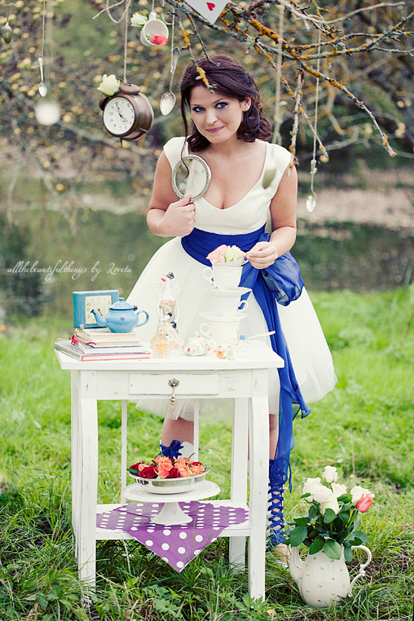 Alice in Wonderland Wedding