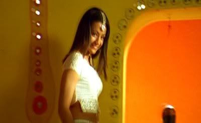 http://i298.photobucket.com/albums/mm253/blogspot_images/Nuvvostanante%20Nenoddantana/PDVD_038.jpg