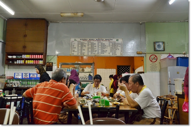White House Coffee Shop @ Kota Bharu