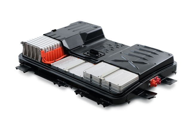 2011 Nissan Leaf - battery pack cutaway