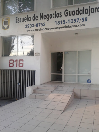Escuela de Negocios de Guadalajara