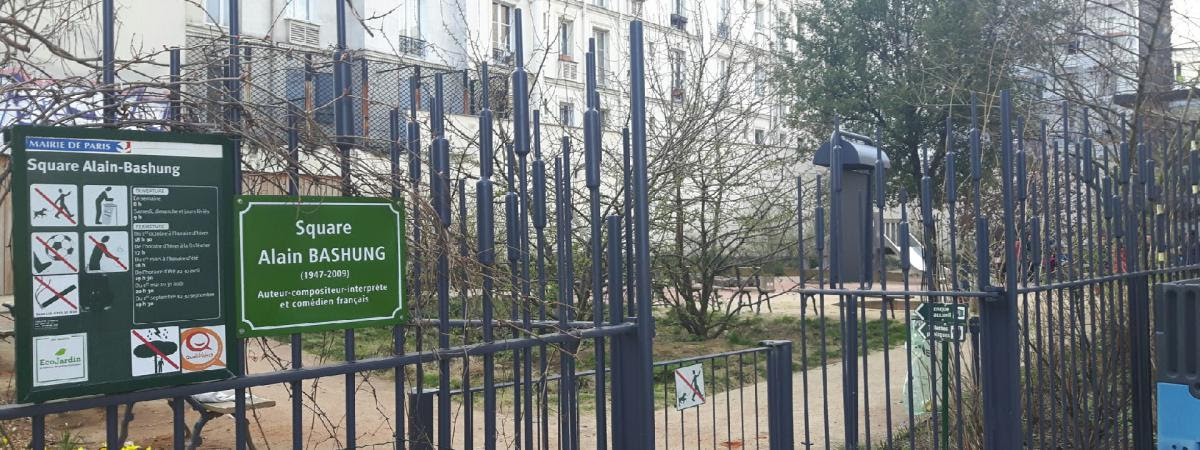 Derrière les grilles de ce square du quartier de la Goutte-d’Or, dans le XVIIIe arrondissement de Paris, des mineurs isolés basculent dans la toxicomanie.