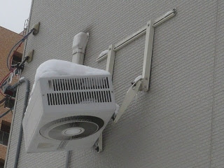 トップ 100 室外機 壁掛け サイディング イメージ有名