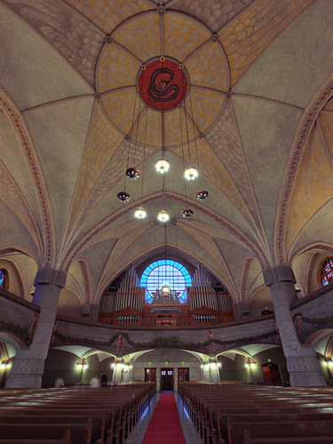 TampereCathedralAisle