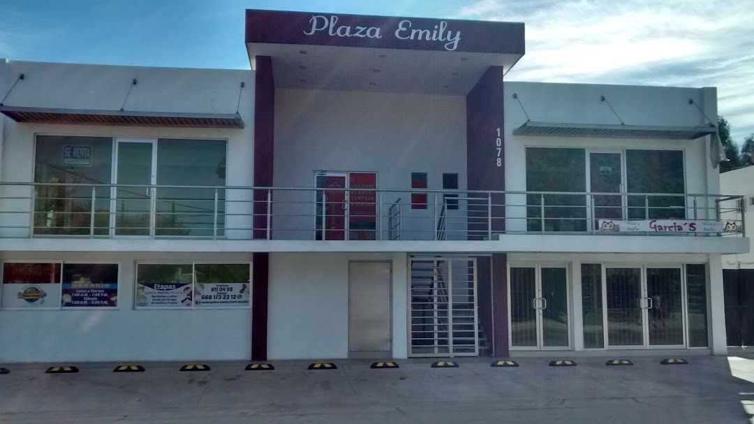 Plaza Emily