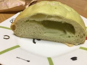 プレミアムメロンパン03.JPG