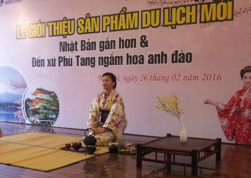 nhat-ban-gan-hon-voi-du-khach-viet