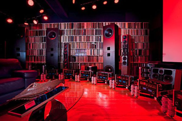 The Most Expensive and the Coolest Home Theatre in the World (22 pics) The Most Expensive and the Coolest Home Theatre in the World (22 pics)