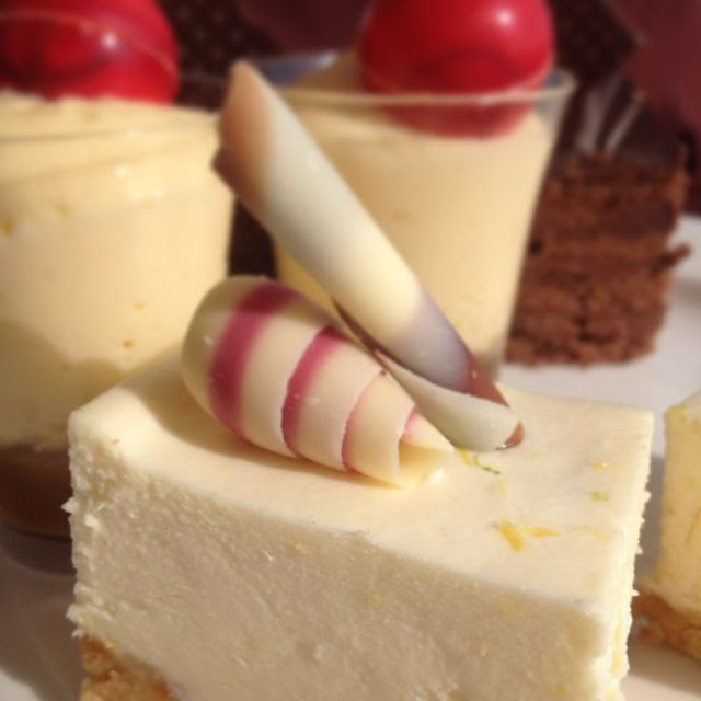 Afternoon Tea At Yspa - Romance For Two