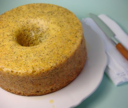 Passion fruit, almond and poppy seed cake