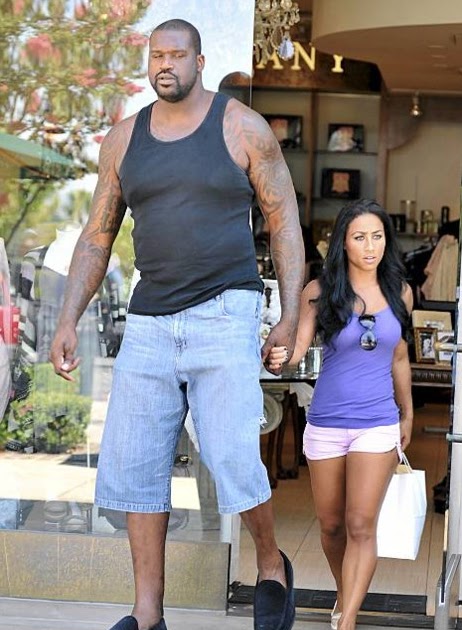 tall men midget girlfriend