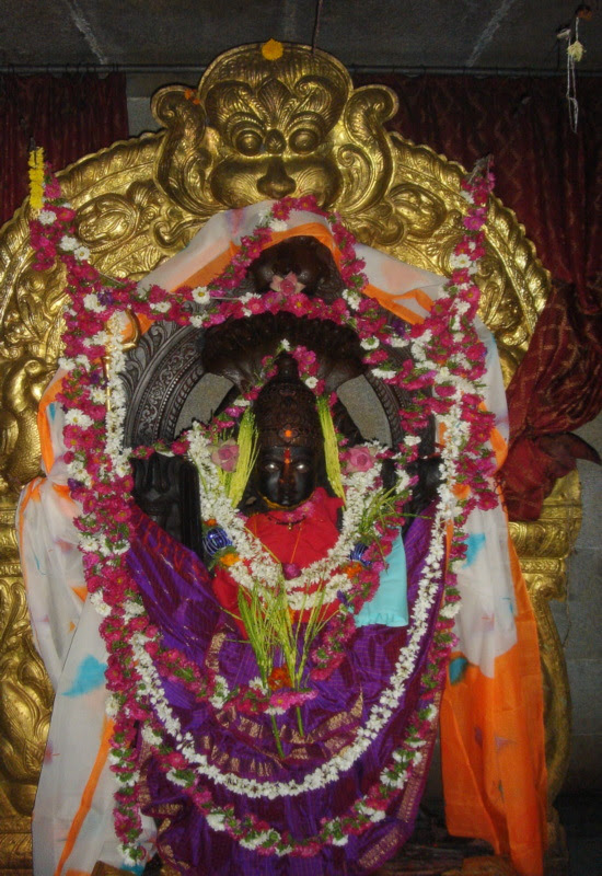 Kempamma Devi & Aanjaneya (Hanuman) Temple - Bajagur, Tiptur Kempamma Devi & Aanjaneya (Hanuman) Temple - Bajagur, Tiptur