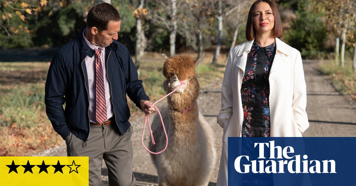 Loot review – Maya Rudolph bosses this lovely, moreish billionaire comedy