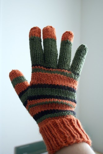 Largely Unrepeatable: Coraline Gloves