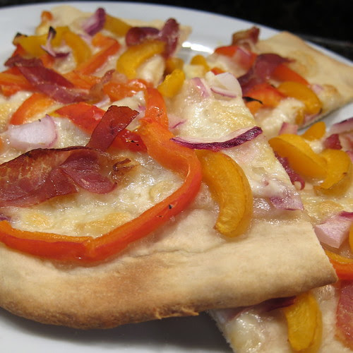 Pizza with Apricots, Red Pepper &amp; Prosciutto